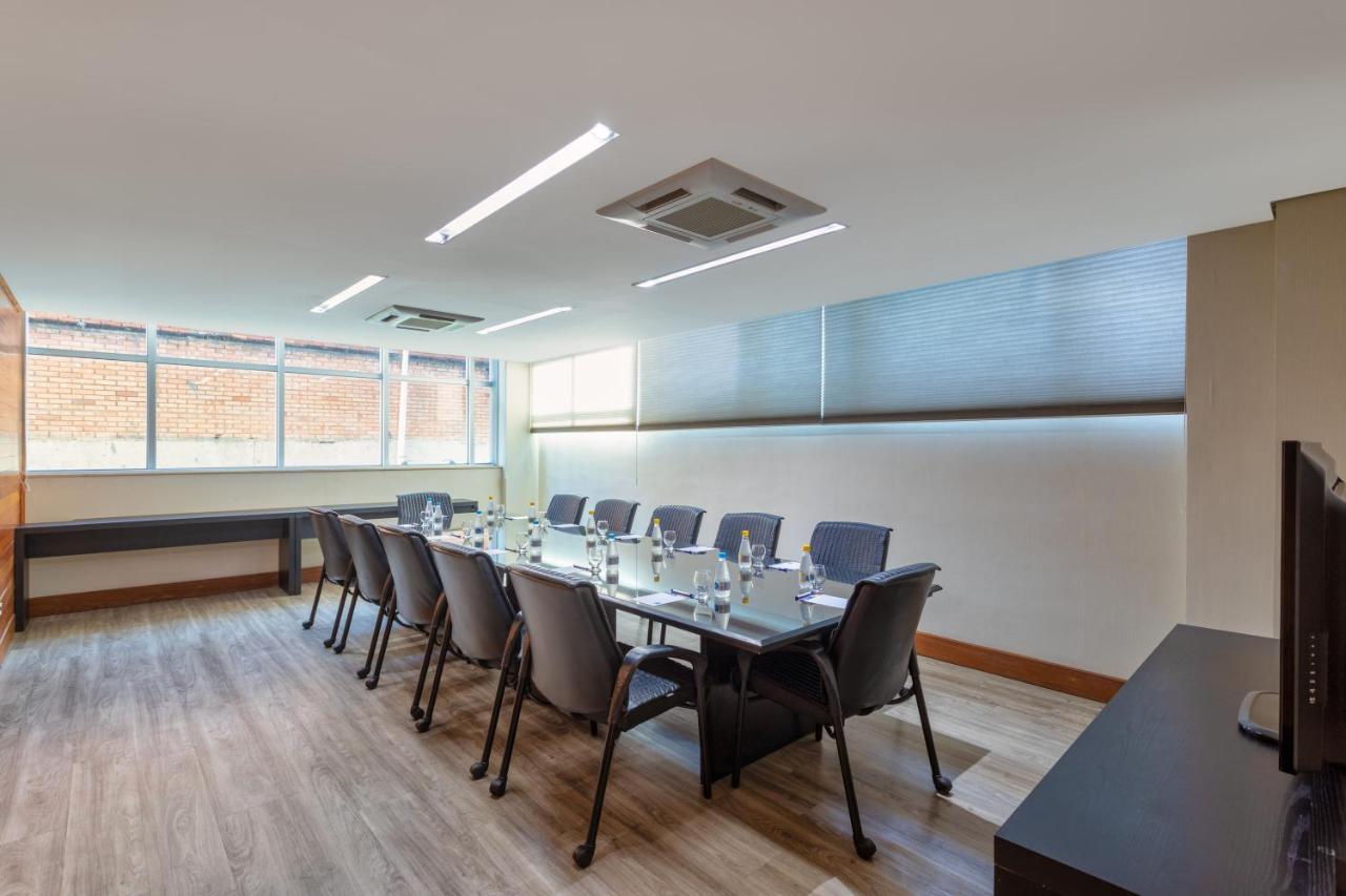 Hotel Tryp By Wyndham Belo Horizonte Savassi Zewnętrze zdjęcie
